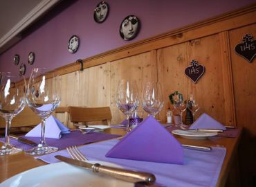 Zus&auml;tzliche &Ouml;ffnungszeiten Restaurant Adler & Vanini Bar